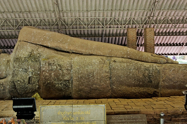 Wat Dhammachaksemaram-012